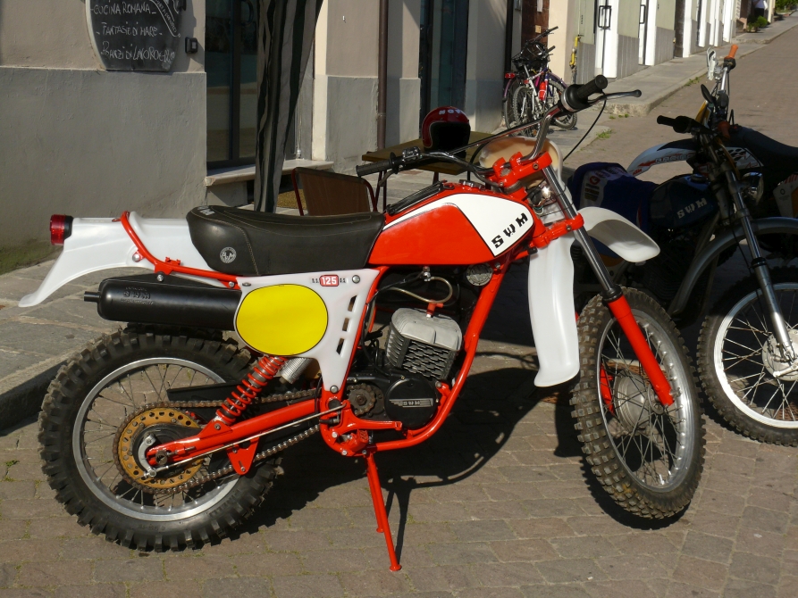 SWM_125_Enduro_circa_1977.jpg