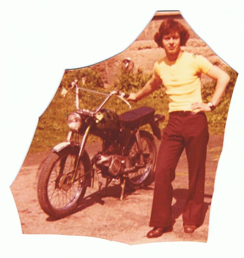 zx 1976.jpg