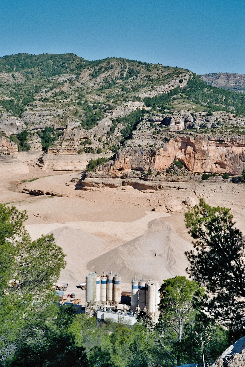 Kiesabbau im Rio Guadalope