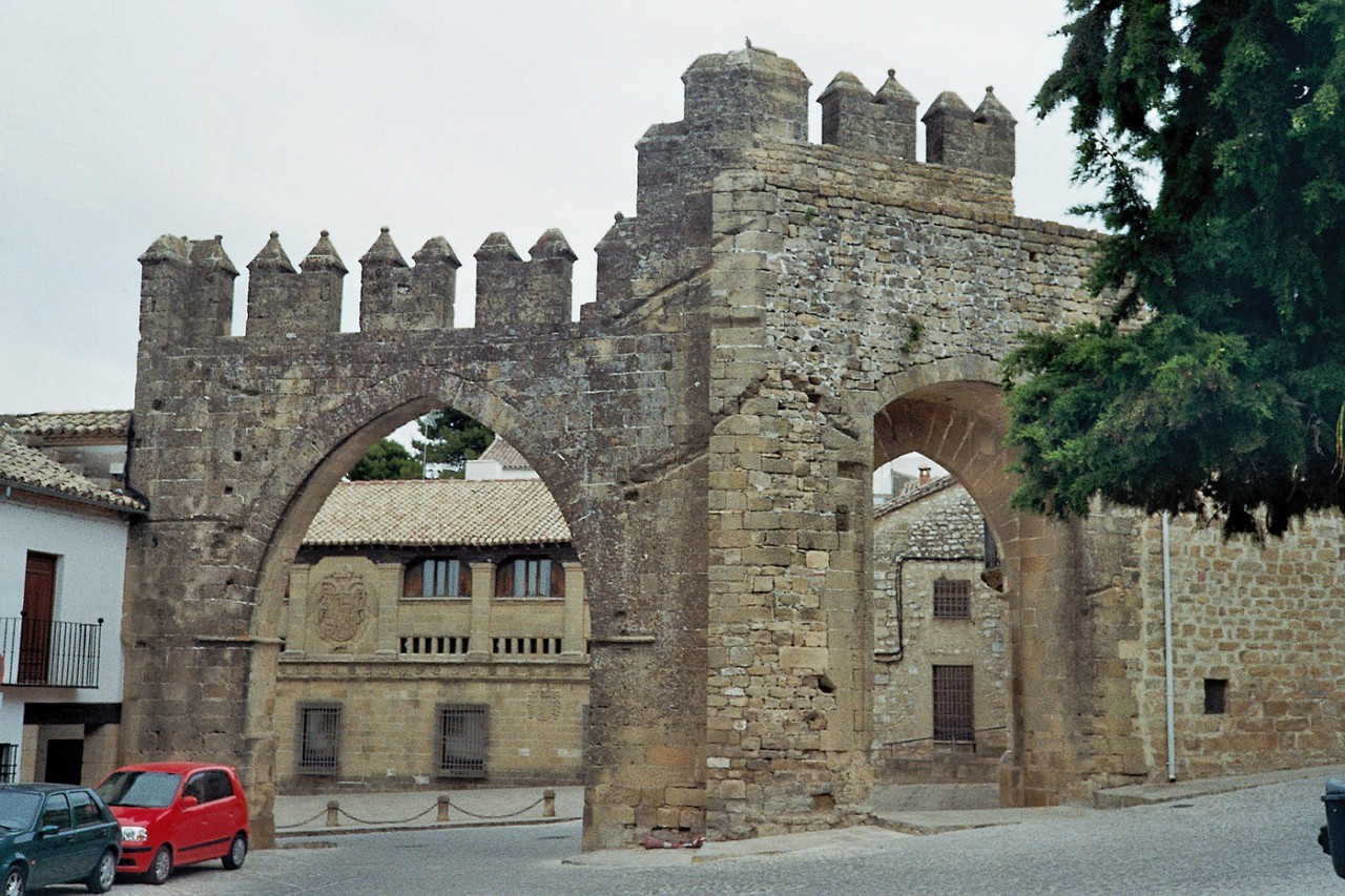Reste der Stadtmauer von Baeza