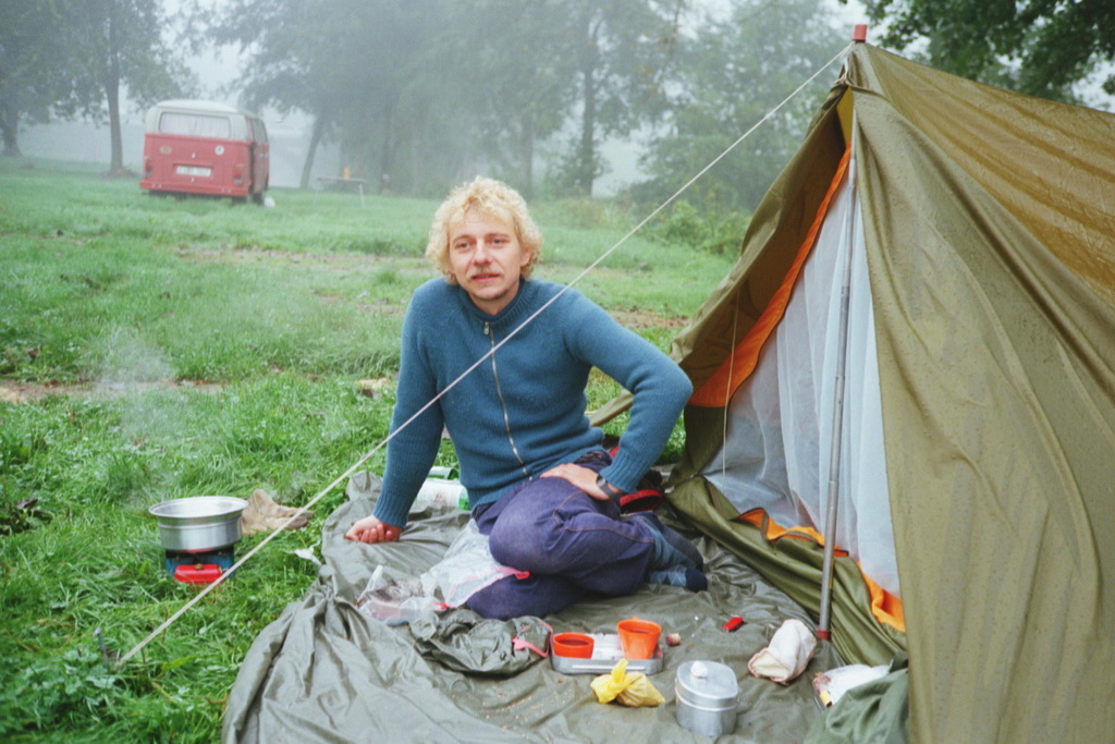 Typisch für den Camping du Sevron in St. Etienne-du-Bois: Nebel und Nässe am Morgen. Das Bild entstand bei einem späteren Urlaub.