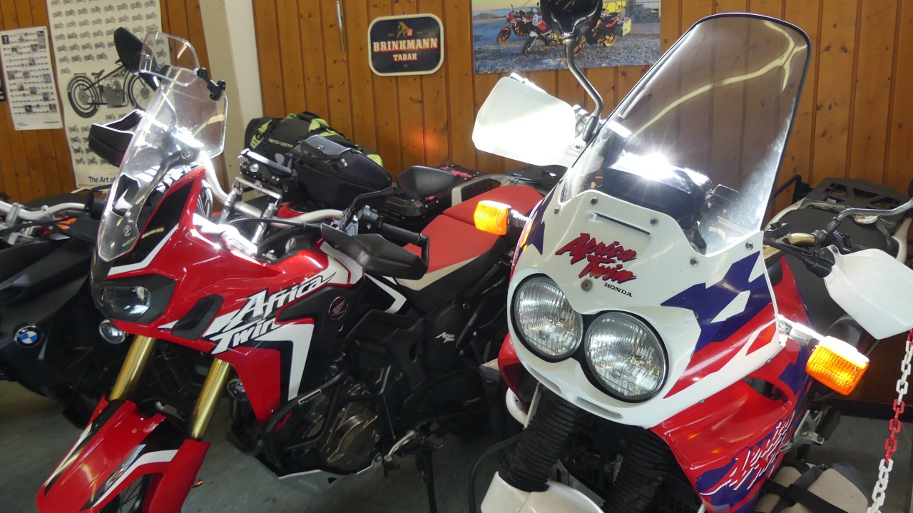 024 Honda Africa Twin Modelle.JPG