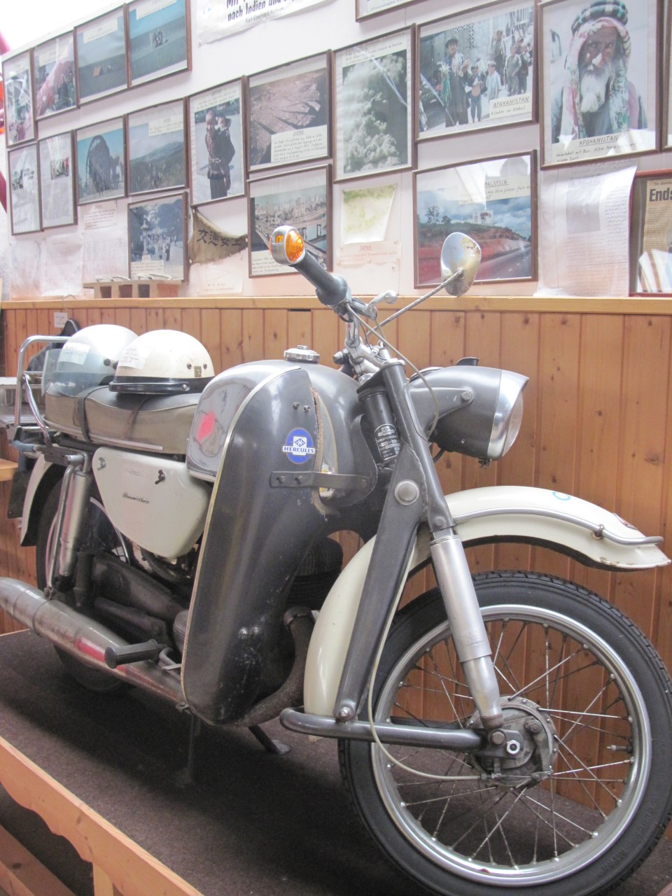 008 Hercules K 103 S 1965 Reise nach Japan.JPG