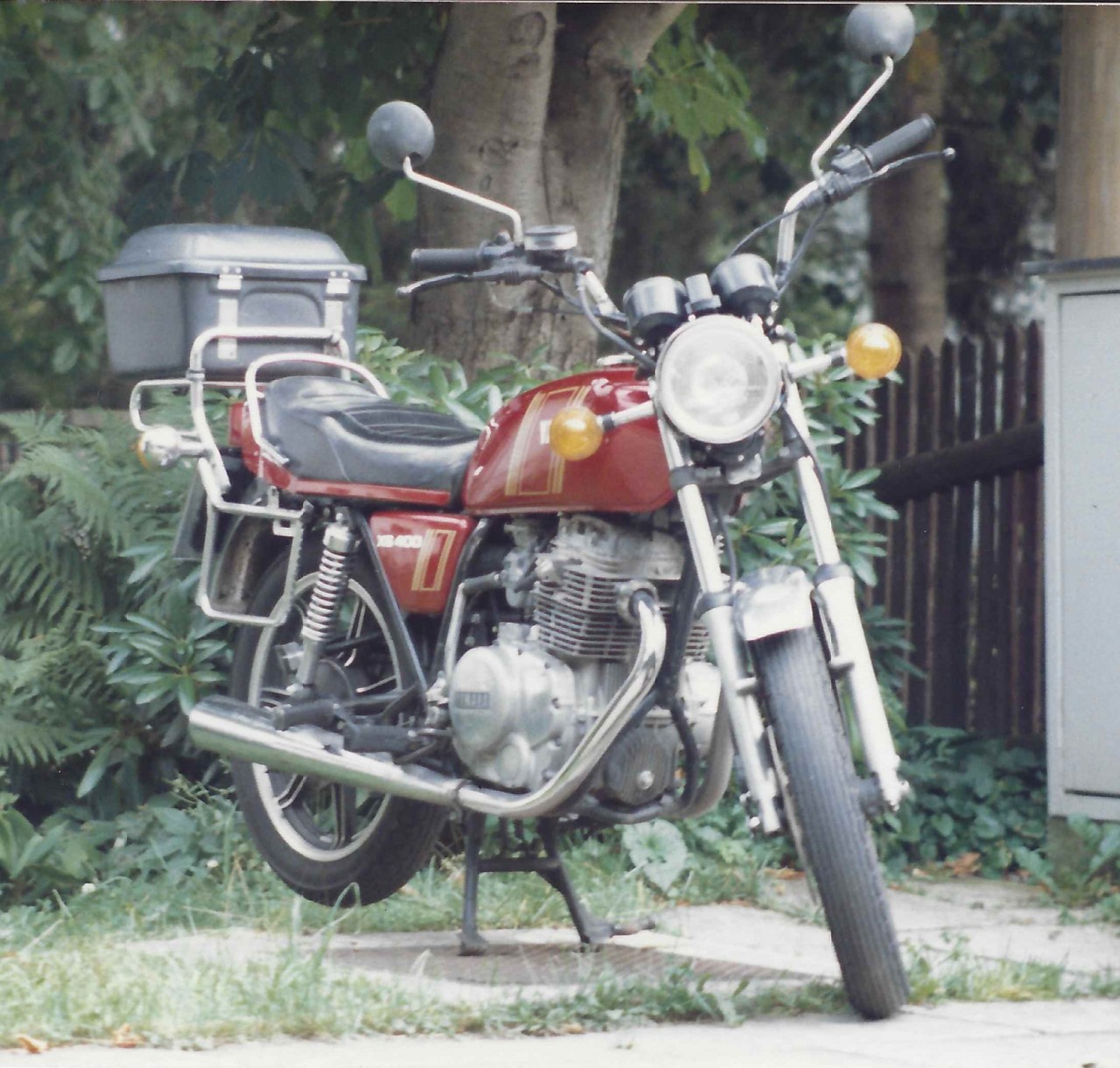 Yamaha_XS400.jpg