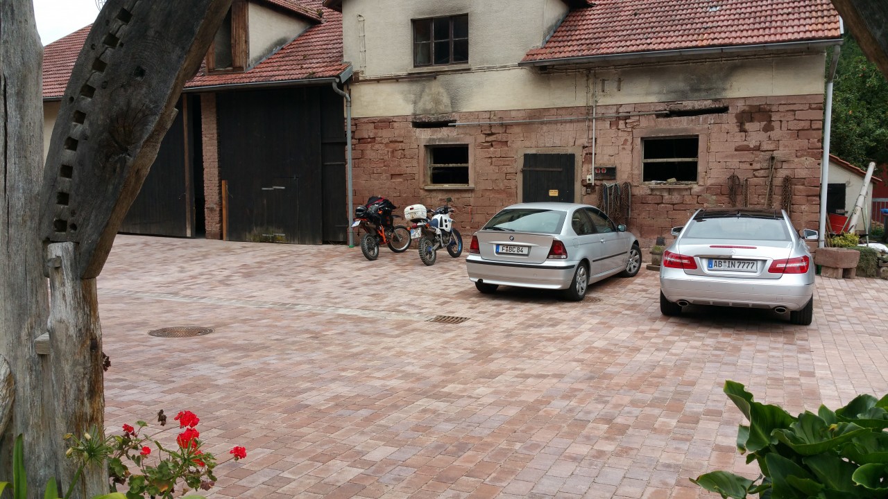 20150913_135655_013.jpg (4.42 MiB) 3160 mal betrachtet Wetterau Nixen vor 2 Jahren selber Ort selbe Zeit